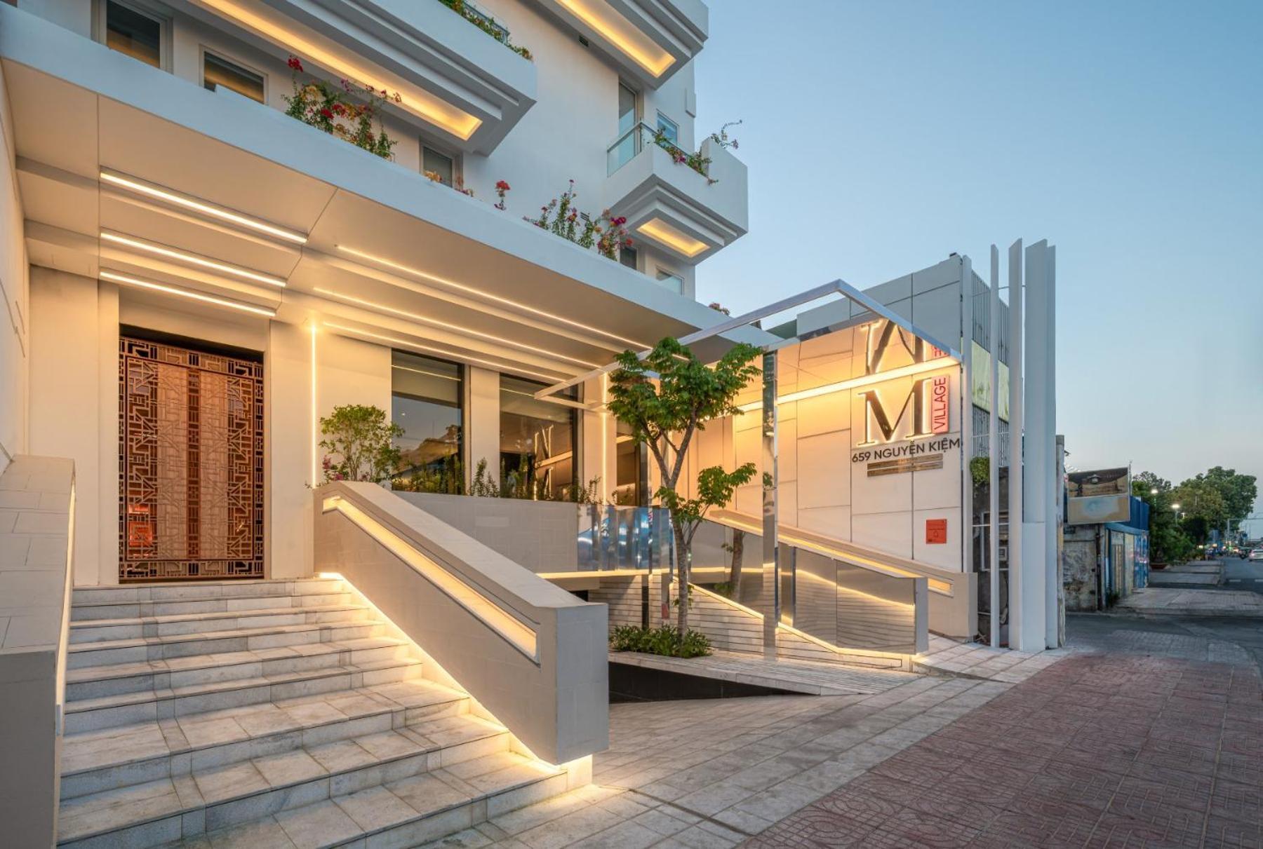M Village Nguyen Kiem - Cosmo Airport Hotel Bandar Ho Chi Minh Luaran gambar